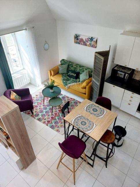 Apartment Tres Bel Avec Superbe Vue Sur Le Port De Saint Goustan *